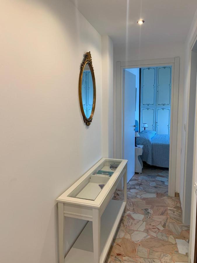 La Terrazza Sul Golfo Apartment ปอร์โตเวเนเร ภายนอก รูปภาพ